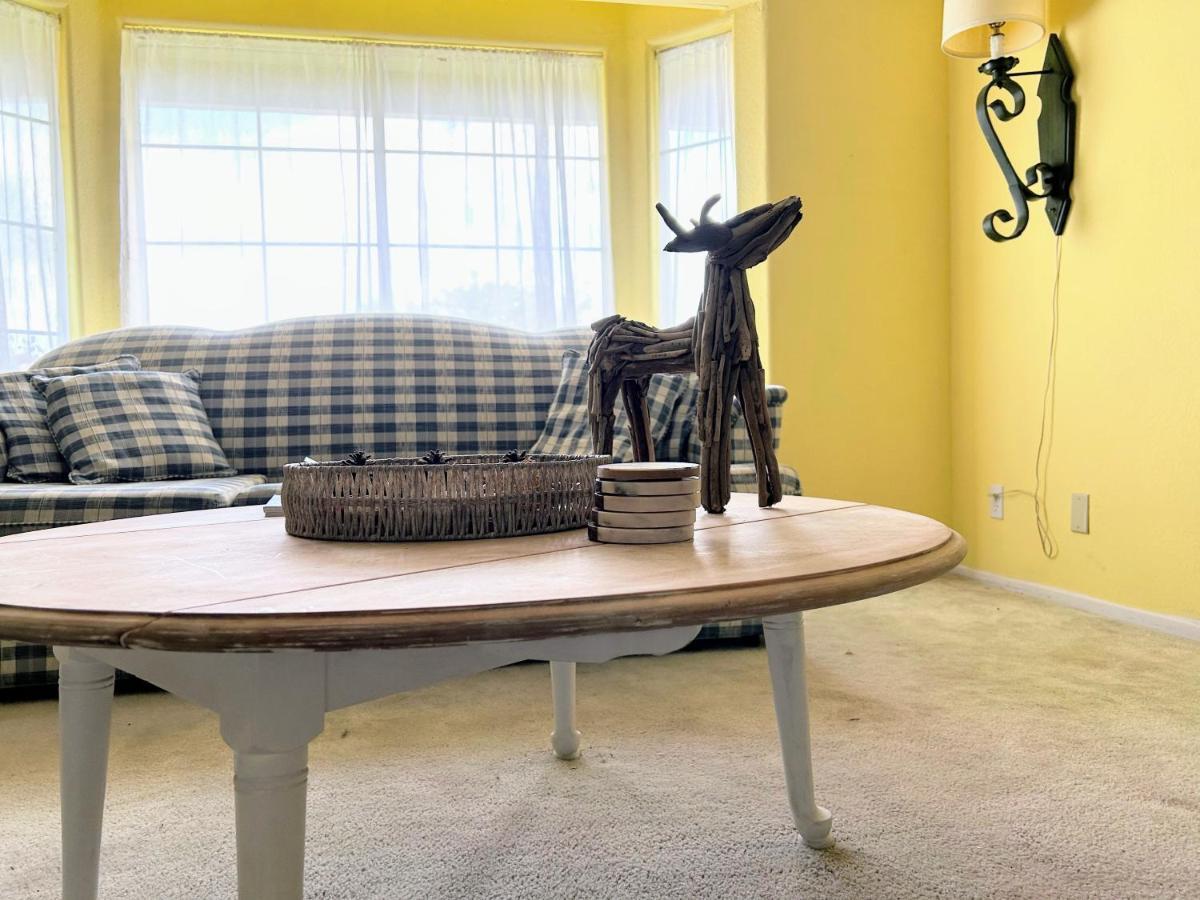 Evergreen Jolly Room With Tv Hemet Exterior photo